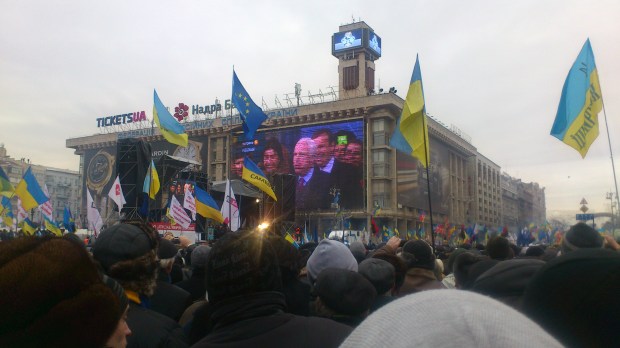 Ukraine Euromaidan McCain 1